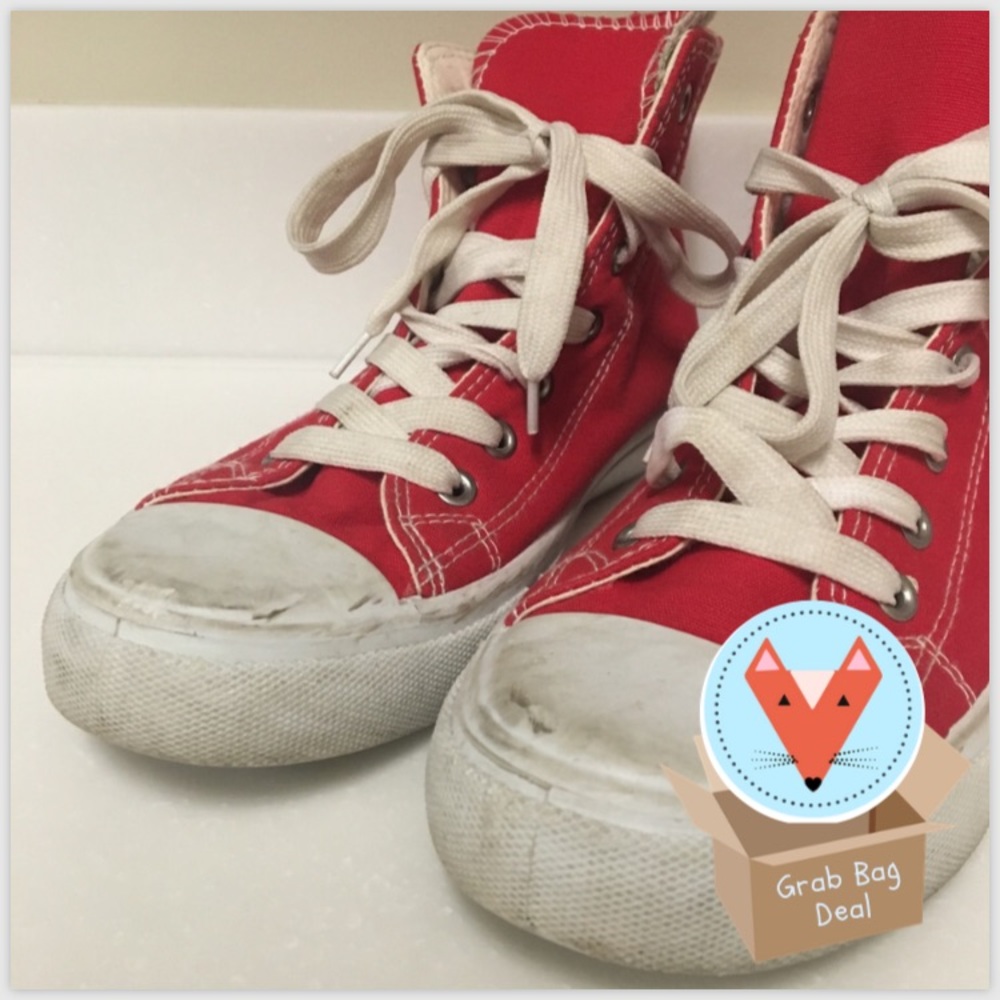 💰Cool Kid on the Block Red Sneaks